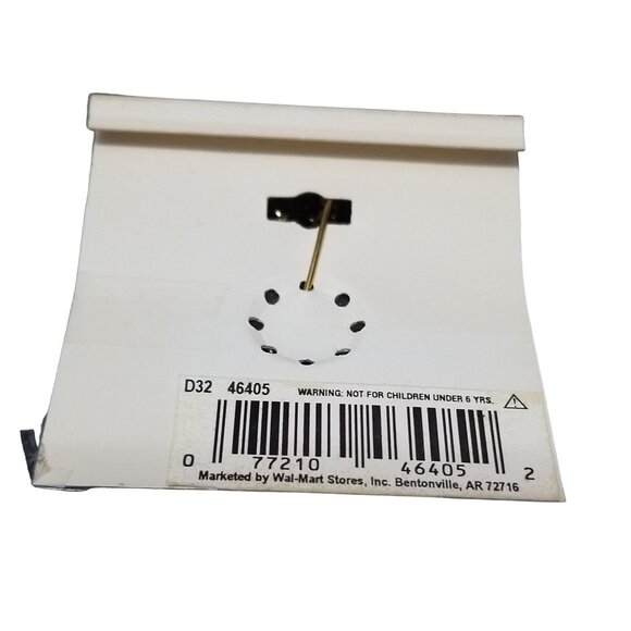 Christmas Jewelry Set of 3 Earrings, Bracelet, and Brooch for Christmas Fashion - Picture 5 of 7